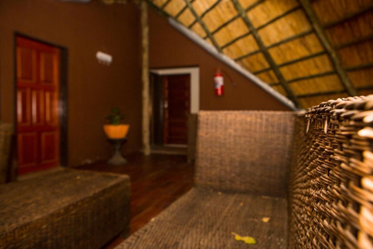 Хостел Lusaka Backpackers Екстер'єр фото