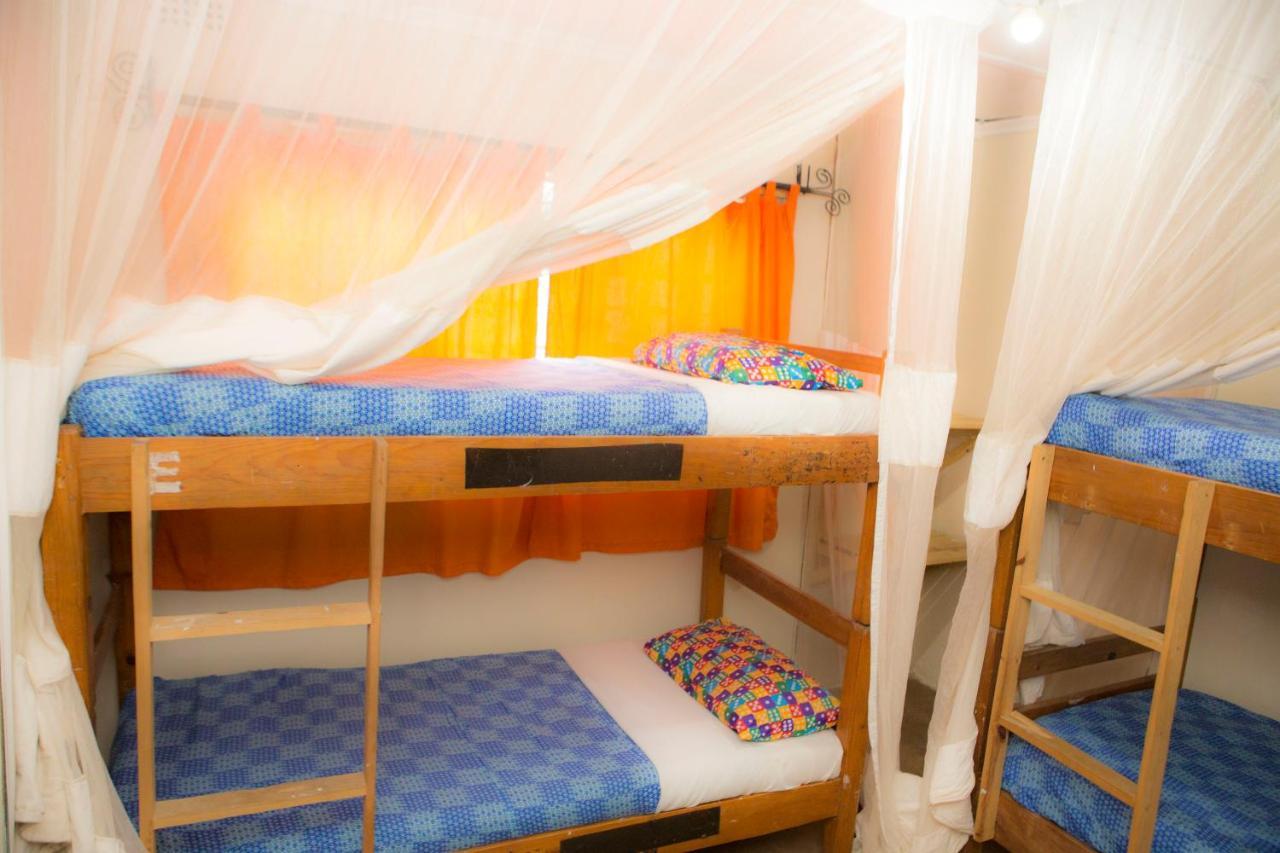 Хостел Lusaka Backpackers Екстер'єр фото