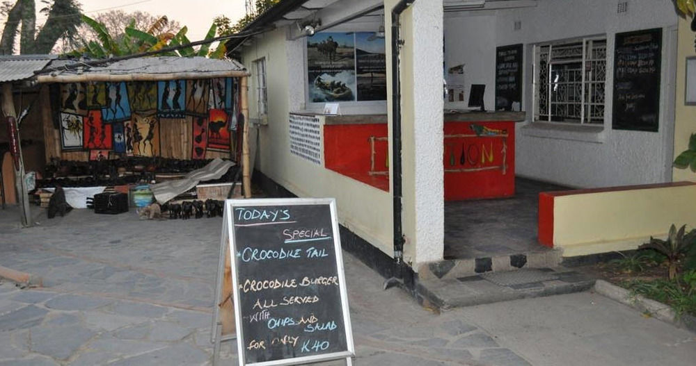 Хостел Lusaka Backpackers Екстер'єр фото